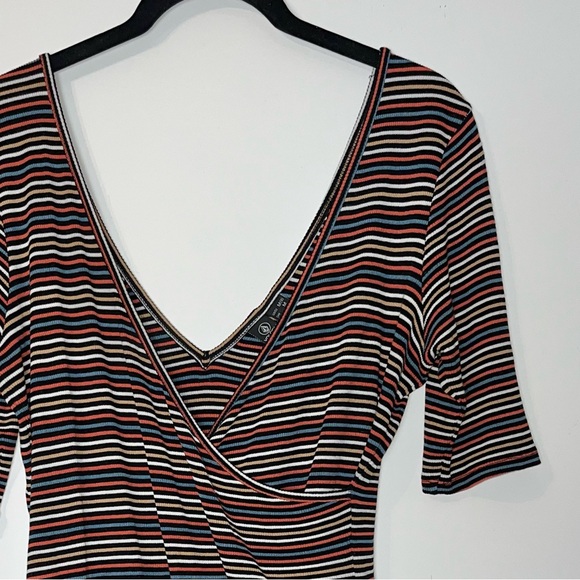 VOLCOM Strype Hype Bodysuit woman's size medium multi color striped deep v neck - Picture 6 of 14